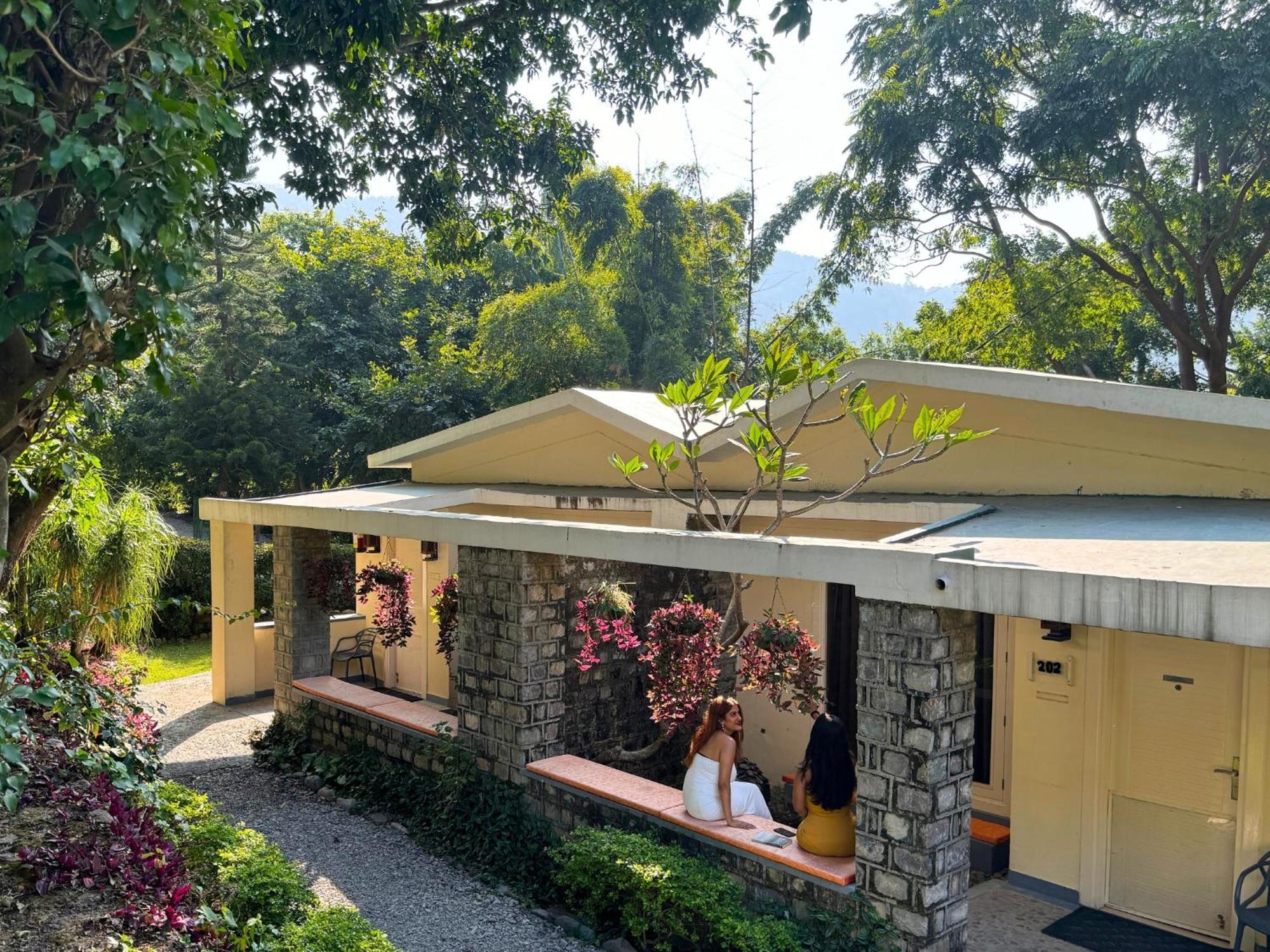 The Solluna Resort Garjia Exterior foto