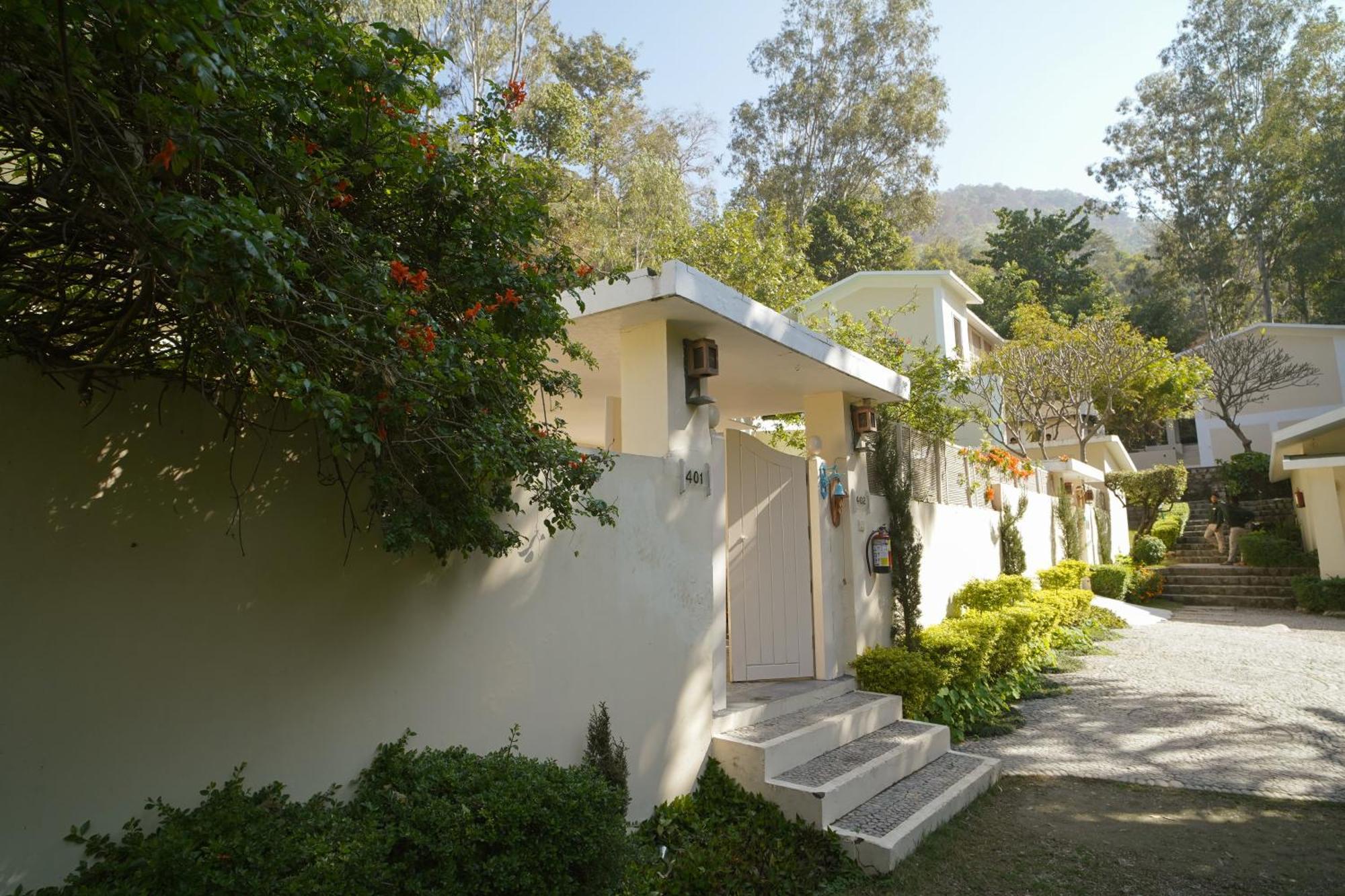 The Solluna Resort Garjia Exterior foto